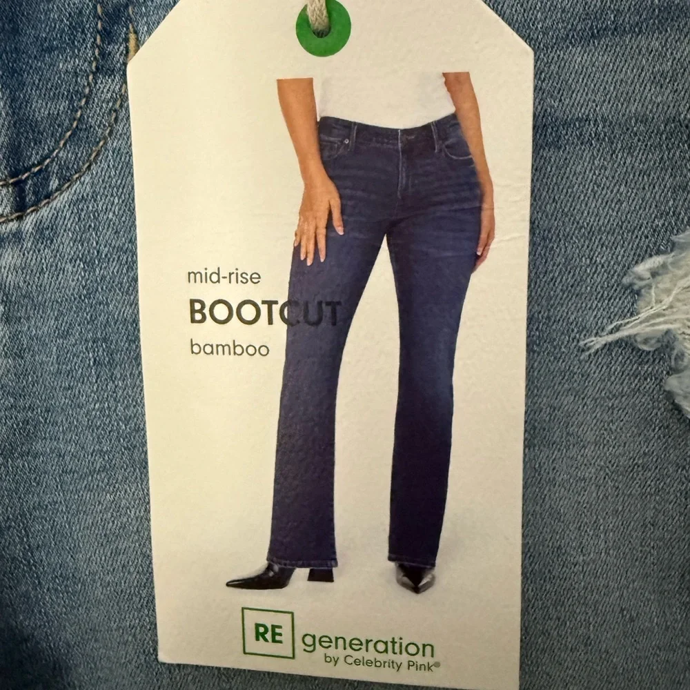 RE Generation by Celebrity Pink Bootcut Jeans - Picture 2 of 5